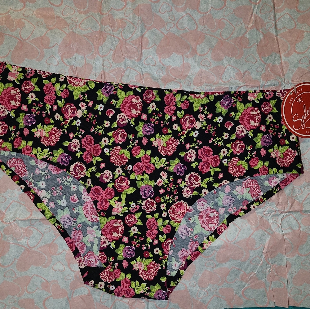 Seamless Hiphugger Undie
